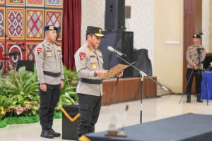 Kapolda Sulsel Pimpin Sertijab Dirsamapta dan Kabid Humas Polda Sulsel