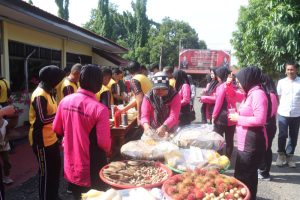 HUT Ke 44 Yayasan Kemala Bhayangkari Gelar Pasar Murah