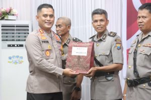 Sejumlah Pejabat Dirotasi, Polres Wajo Gelar Upacara Sertijab dan Pelantikan Jabatan