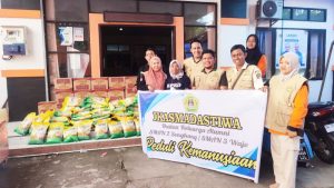 Peduli Kemanusiaan, IKASMADASTIWA Salurkan Bantuan Korban Banjir