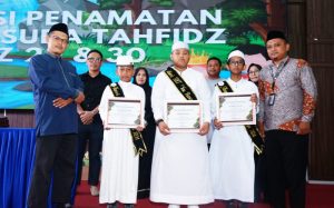 Wisuda Tahfidz dan Penamatan Siswa SD IT Yaa Bunayya Sengkang
